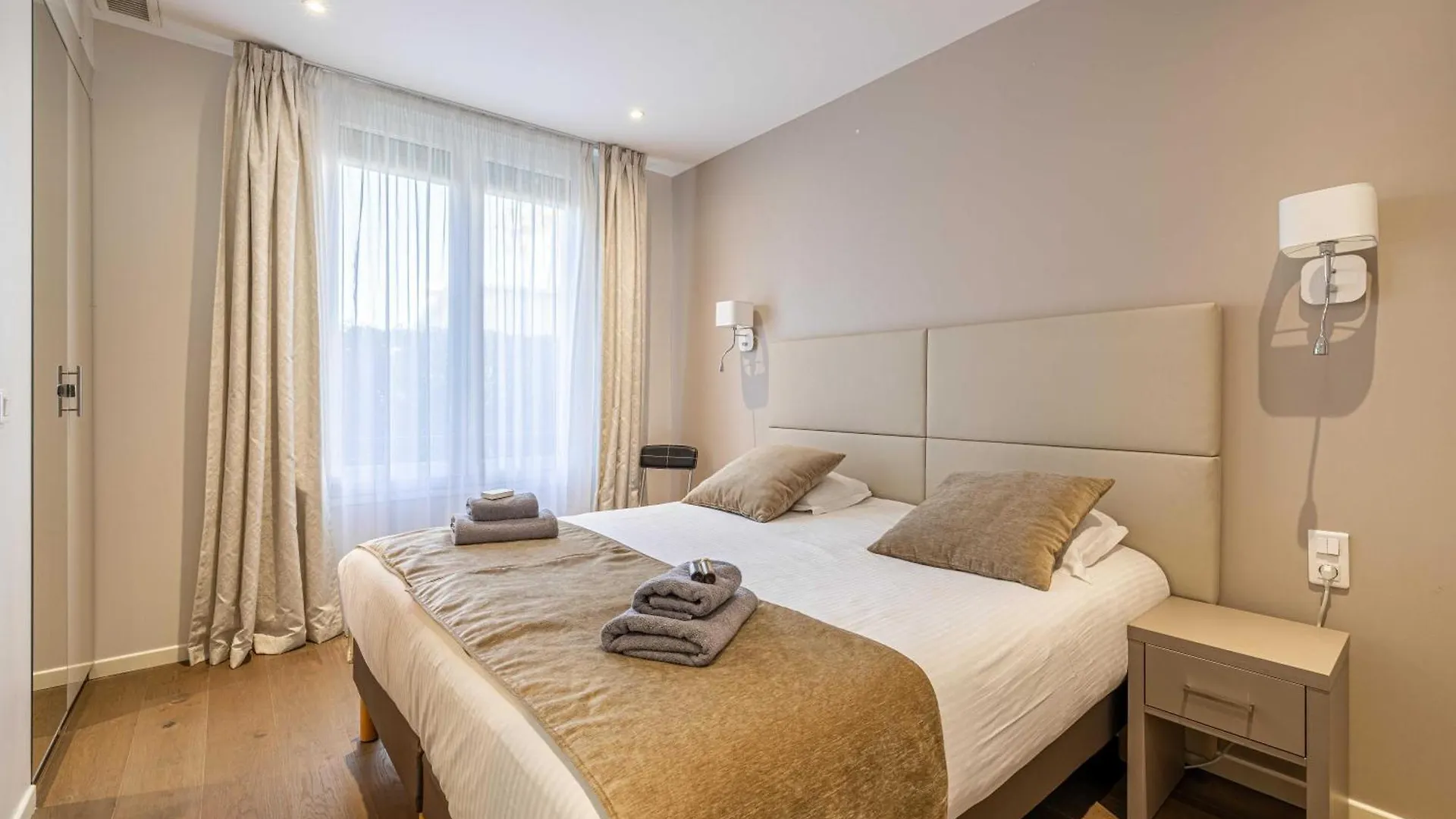 Splendid Apartment, Sea View, Parking - Croisette Cannes